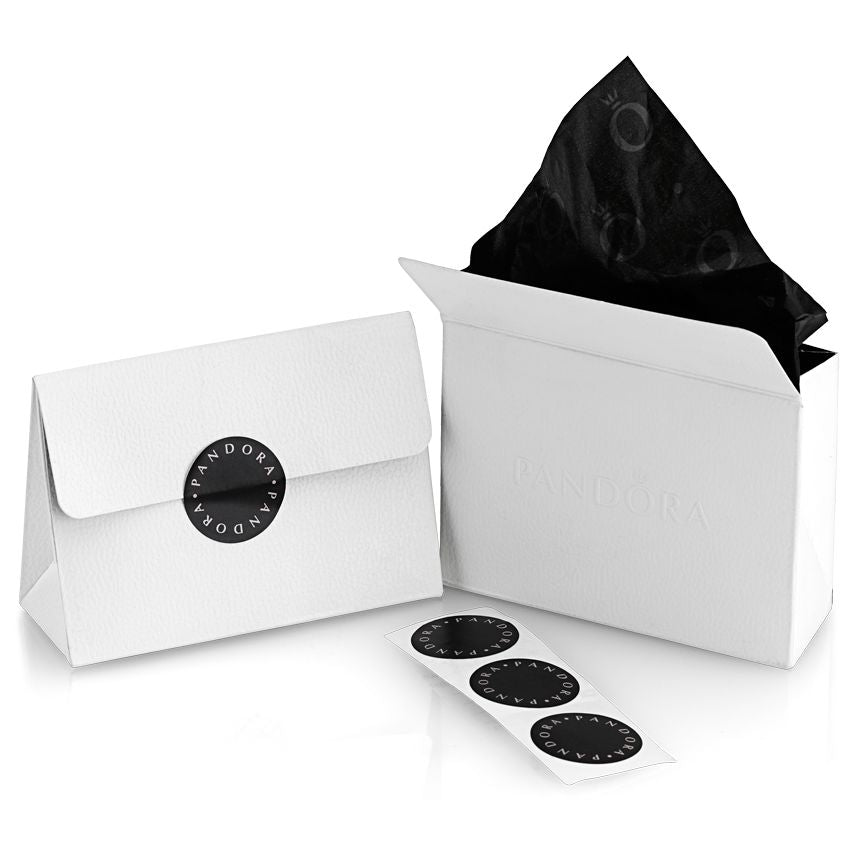 Stylish packaging for PANDORA JEWELRY Mod. 793822C01, featuring a white box with branded stickers and black tissue paper.