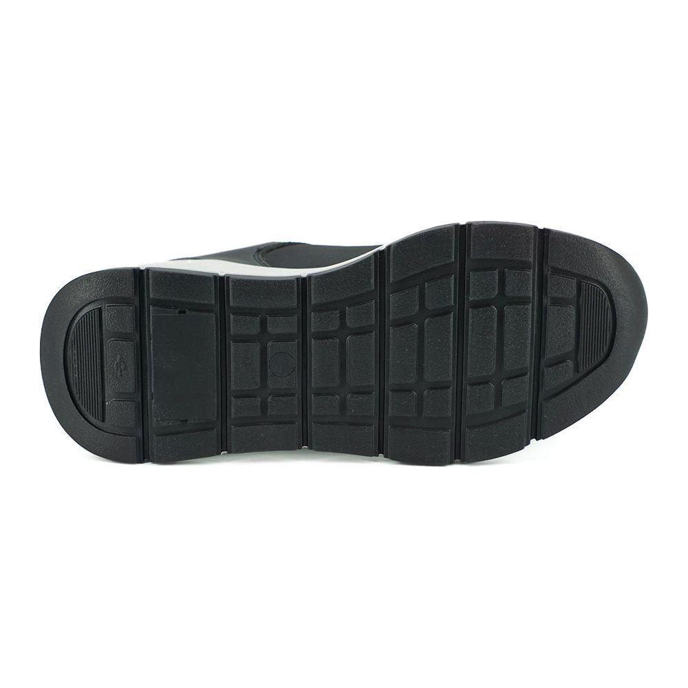 Versace Elegant Monochrome Leather Sneakers