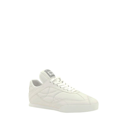 Chloé White Calf Leather Bos Taurus Low Top Sneakers with lace-up closure and iconic logo patch, offering comfort and versatility.