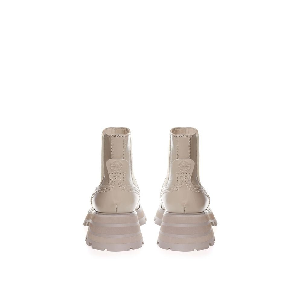 Alexander McQueen Chic Gray Leather Boots for Elegant Steps AL-18966220011147-EU37.5/US7.5