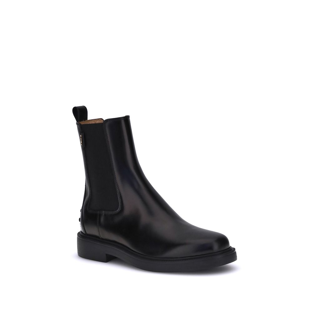 Tod's Black Calf Leather Bos Taurus Chelsea Boots with elastic sides and rubber sole