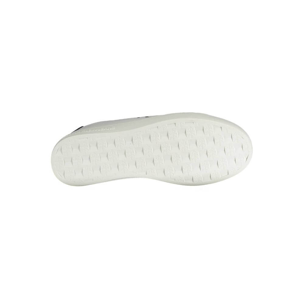 Sole view of Calvin Klein White Recycled Polyester Men Sneaker showcasing tread pattern for style and sustainability.