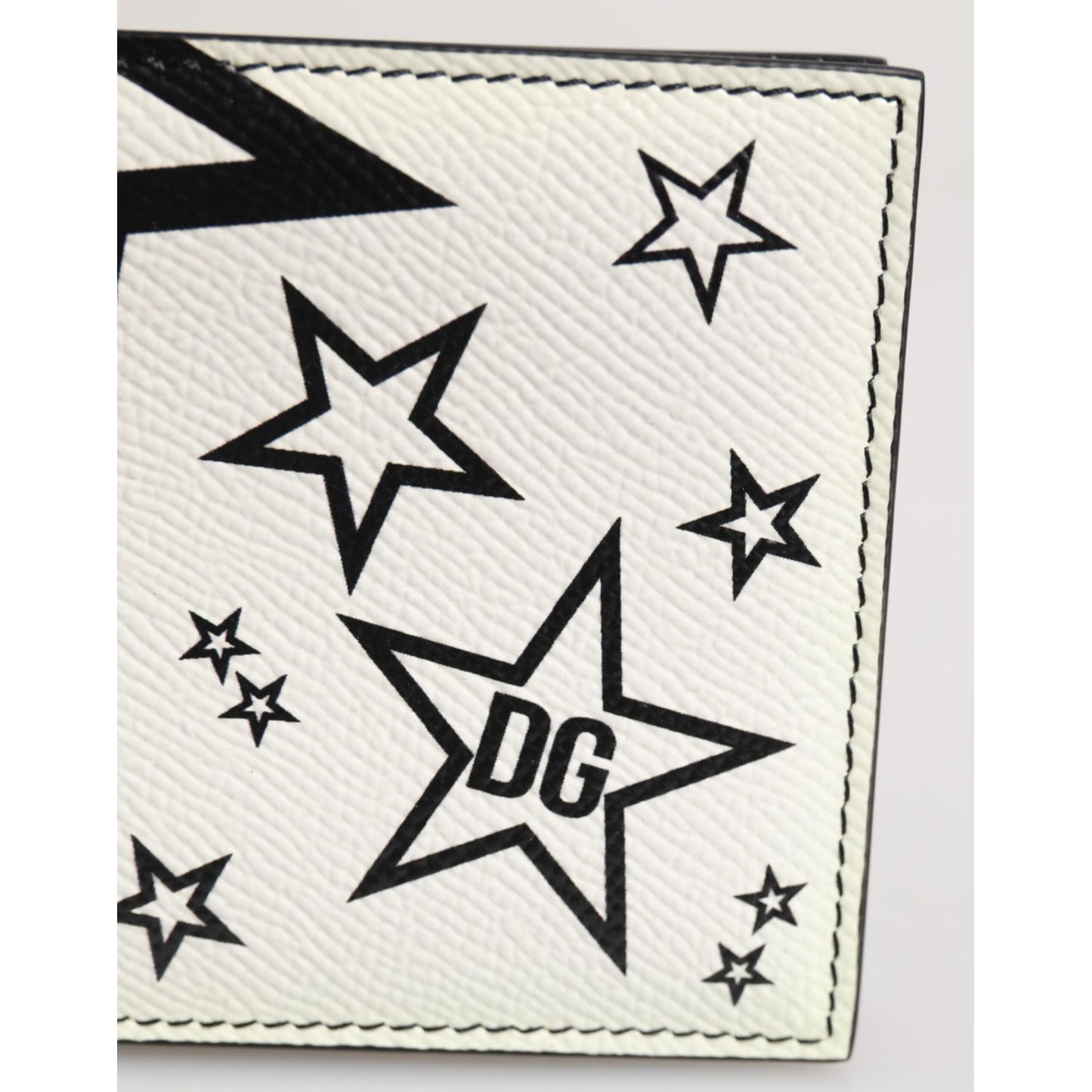 Dolce & Gabbana White Leather DG Star Logo Bifold Card Holder Wallet