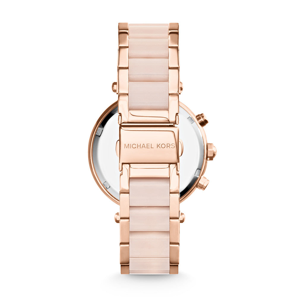 Rear view of MICHAEL KORS Mod. PARKER rose gold watch showcasing the elegant stainless steel band and signature clasp.