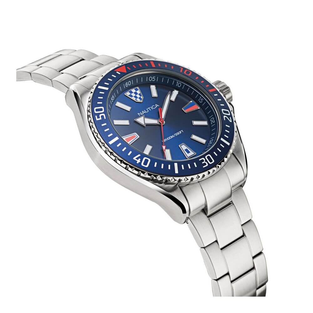 NAUTICA Mod. NAPCPS904 gent's quartz analog watch with 46mm case, multifunction dial, and stainless steel bracelet.