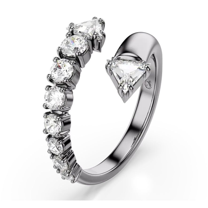 Elegant ring featuring SWAROVSKI JEWELS JEWELRY Mod. 5723189 with sparkling crystals, set in a sleek design. Perfect for special occasions.