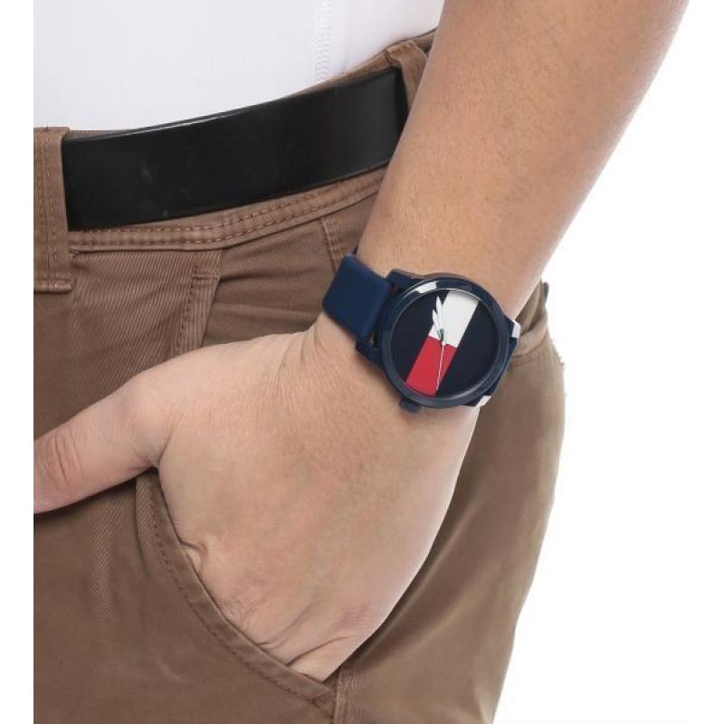 TOMMY HILFIGER Mod. 1791322 watch on wrist, quartz analog, 42mm case, official packaging, featuring multifunction dial, 3 ATM water resistance.