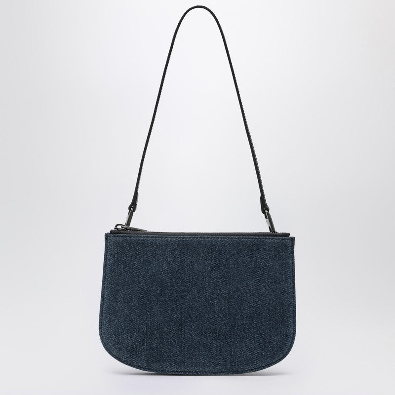 Front view with bag zipped and handles upright.